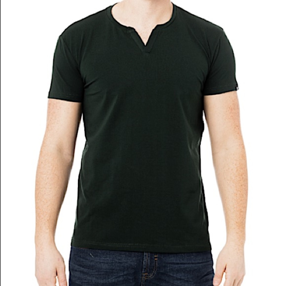 X RAY Men’s Medium Black Classic V-notch T-shirt